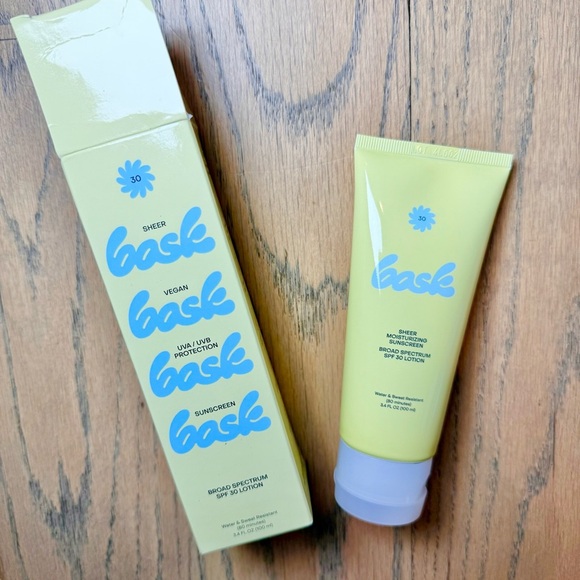 Bask Sheer Moisturizing Sunscreen Broad Spectrum SPF 30 Lotion New Never Opened - Picture 7 of 8